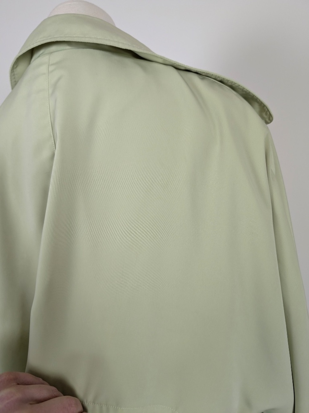 Vintage Emblem Pastel Green Trench Coat Size Large Parisian - Picture 10 of 15